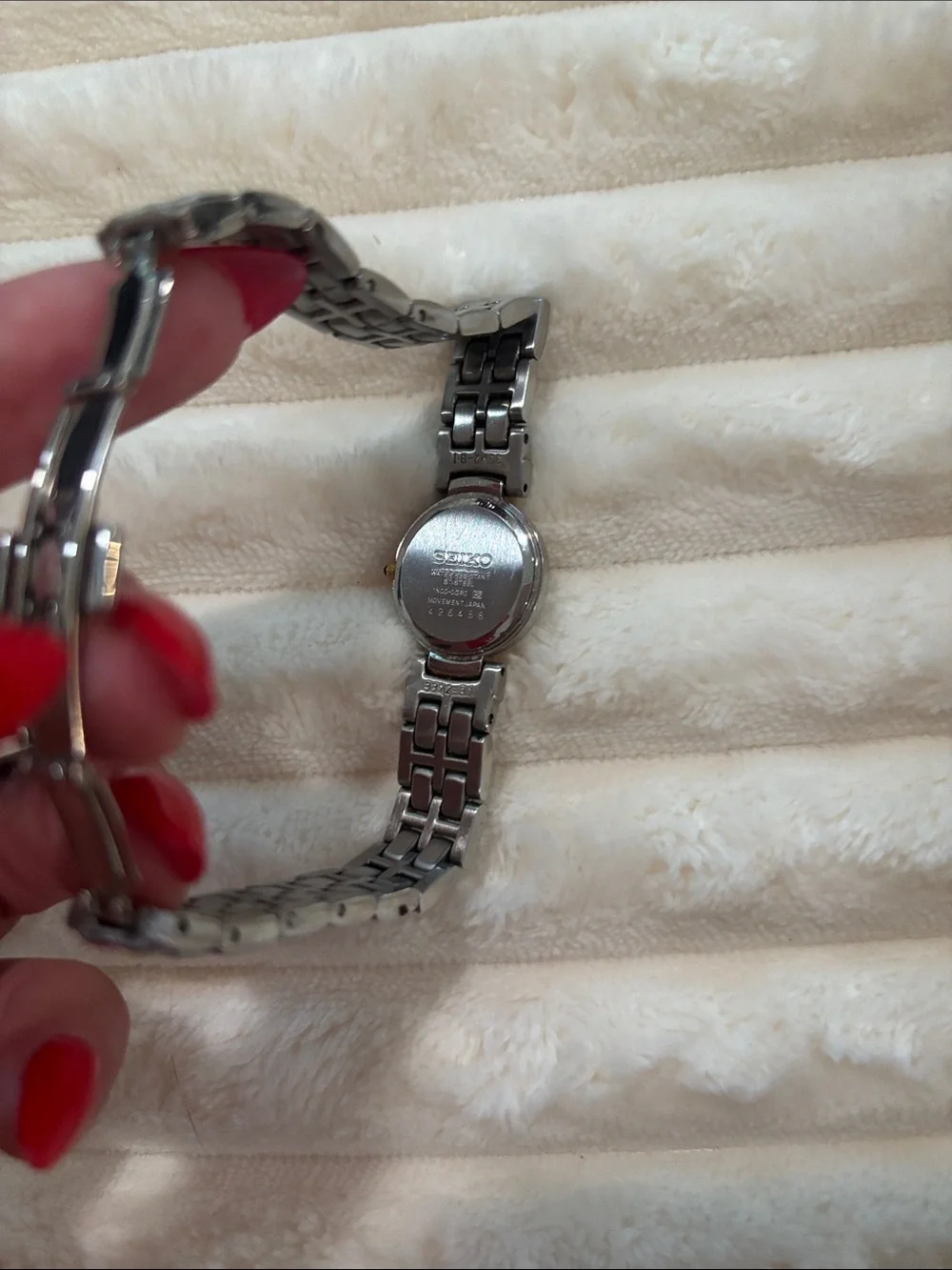 Seiko Vintage Women's Silver and Gold Accent Bracelet Watch